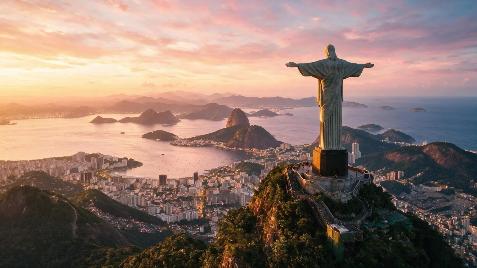 Cristo Redentor al atardecer